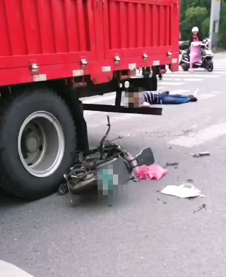 中州路事故_副本.png