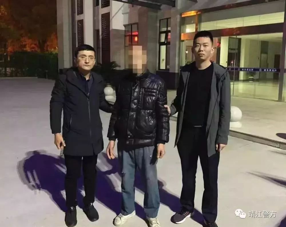 官方更让她、.jpg