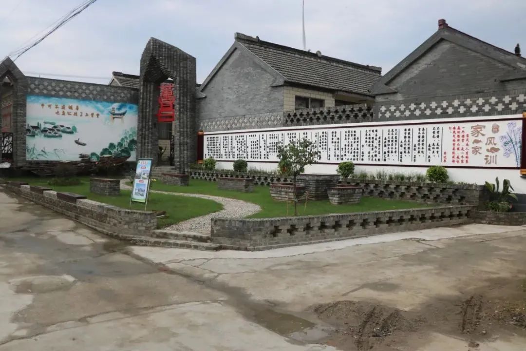 56.jpg
